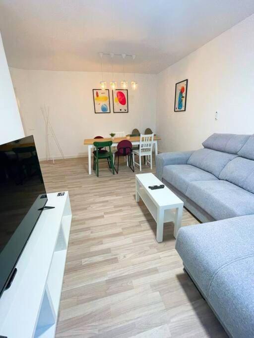 Modern Apartment In Malaga - Rosas Zewnętrze zdjęcie