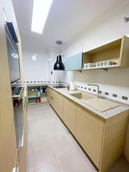 Modern Apartment In Malaga - Rosas Zewnętrze zdjęcie